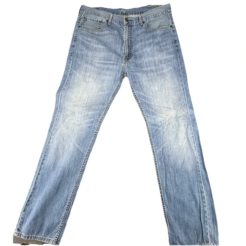 Vintage Levis Jeans Mens 38x34 Light Wash‎ Blue 505 Regular Fit Straight Leg